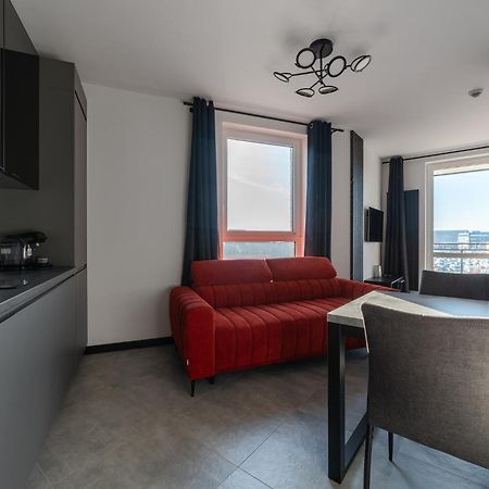Nowe Apartamenty Warszawa Wiktoryn Tv Smart Wi-Fi Ngoại thất bức ảnh